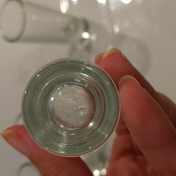 🛒$3 with bundle (4) Vintage shot glasses Crisa - Picture 3 of 5